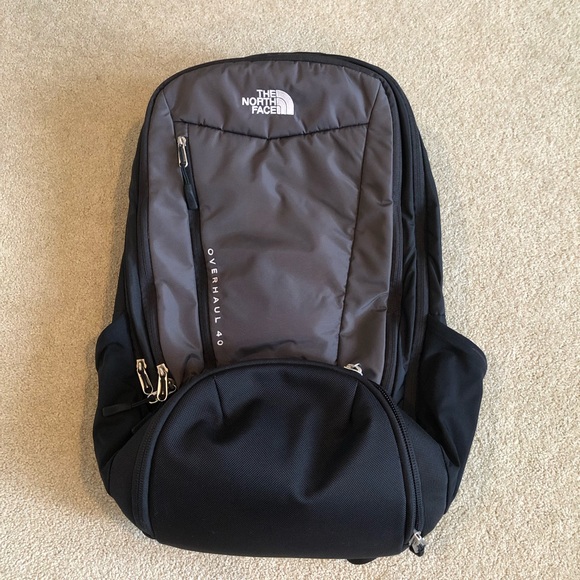 The North Face Overhaul 4 Backpack 